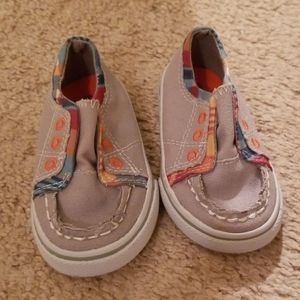 Grey loafers rainbow boarder